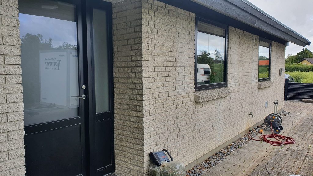 Vinduer & Døre 1 — Ny Næstved Tømrer